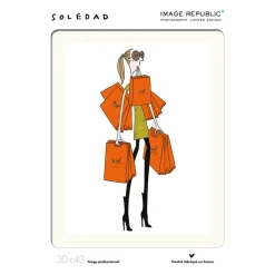 Image Republic Affiche Soledad Sac Orange - 30 x 40 cm > Fabriqué En France|Décorations Murales