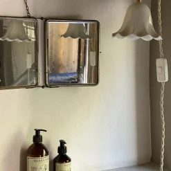 Enamoura Baladeuse Lili en porcelaine biscuit - Ø 13 cm > Fabriqué En France|Suspensions