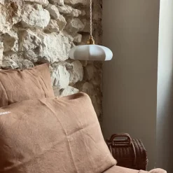 Enamoura Baladeuse Maria en porcelaine biscuit - Ø 24 cm > Fabriqué En France|Suspensions