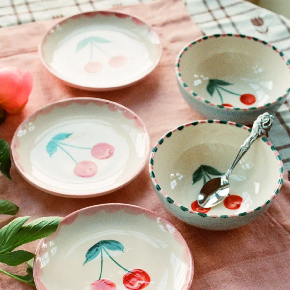 Rice Bol Cerise en céramique > Bols & Coupelles