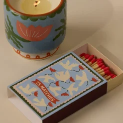 Sélectionné par Fleux Boîte d'allumettes A Dopo - Flower > Bougies, Bougeoirs Et Allumettes