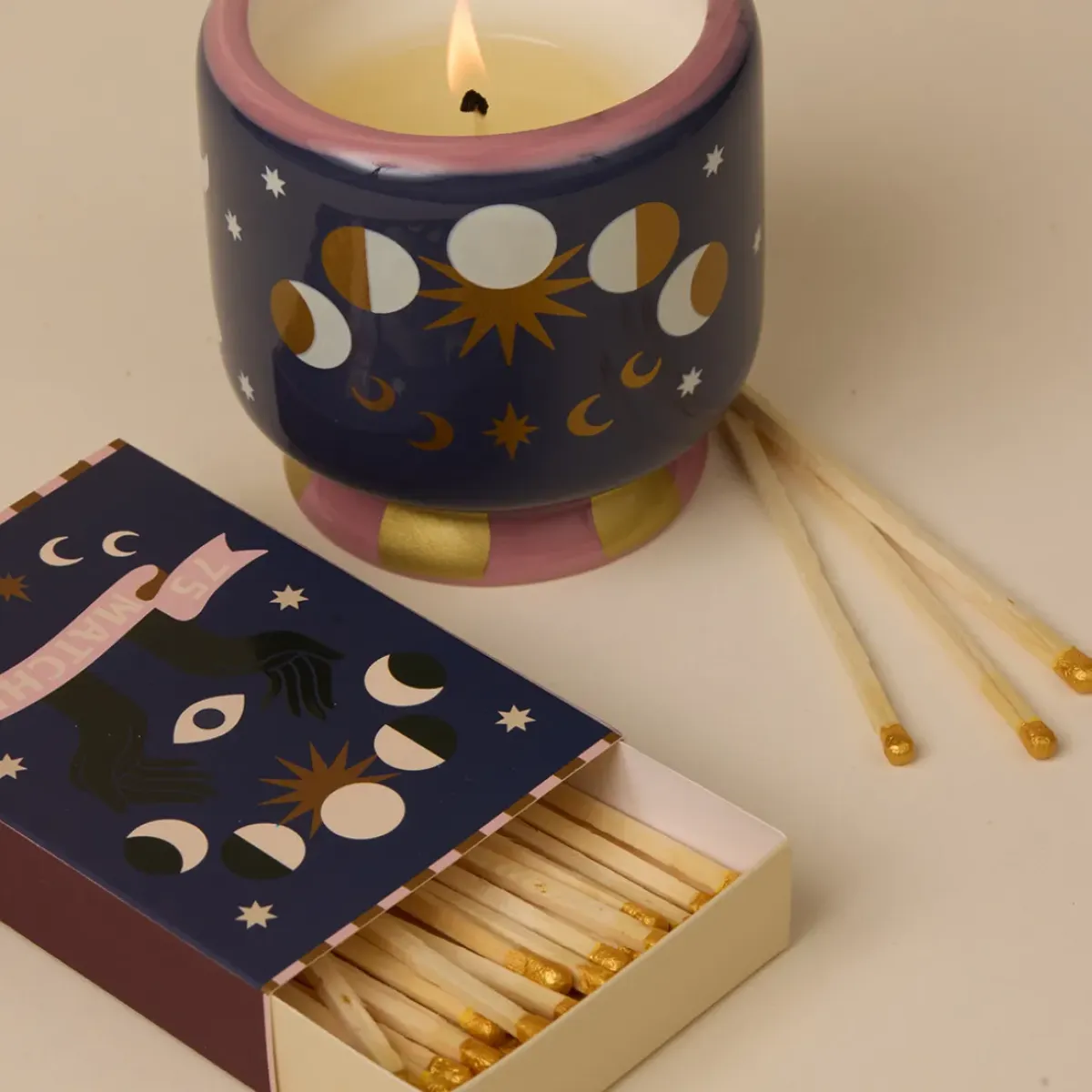 Sélectionné par Fleux Boîte d'allumettes A Dopo - Moon > Bougies, Bougeoirs Et Allumettes