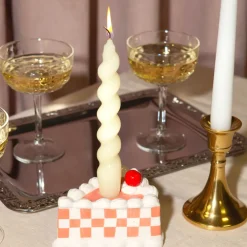 DOIY Bougeoir Sweetie Gâteau > Bougies, Bougeoirs Et Allumettes