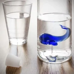 Sélectionné par Fleux Bouteille Baleine bleue Atlantis en verre borosilicate - 1,2 L > Bouteilles & Lunch Box