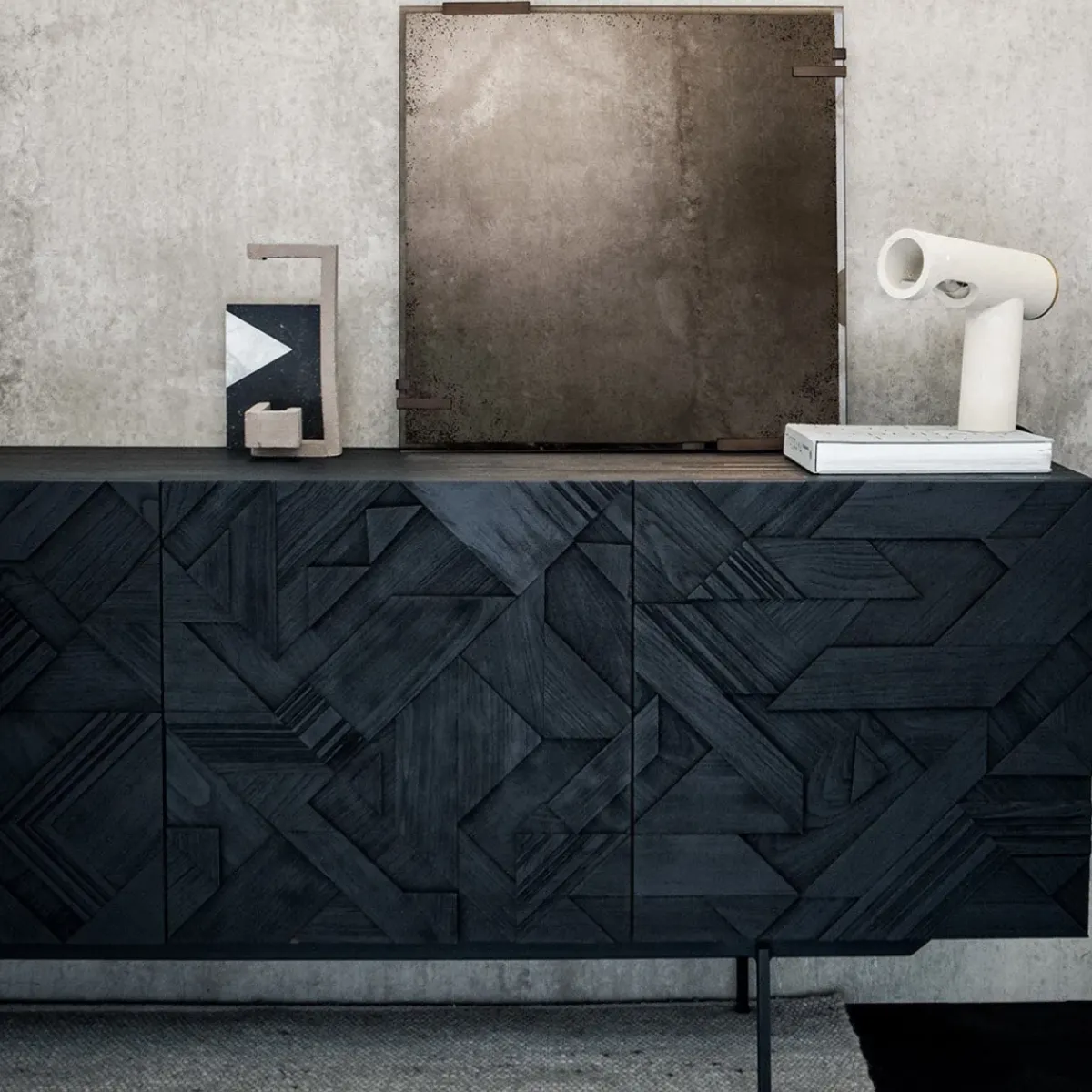Ethnicraft Buffet Graphic en teck verni - 4 portes > Buffets, Armoires & Commodes