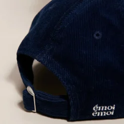 Sélectionné par Fleux Casquette l'Amour est Déclaré Côtelé - Navy > Fabriqué En Europe
