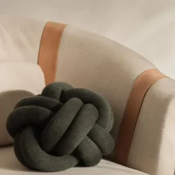 Design House Stockholm Coussin Knot > Coussins