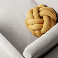 Design House Stockholm Coussin Knot > Coussins