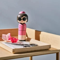 Lucie Kaas Figurine en bois Kokeshi Sketch.inc Jackie - 16.5 cm > Sculptures & Figurines