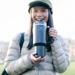 Stanley Gourde Quencher H2.0 - Black > Bouteilles & Lunch Box