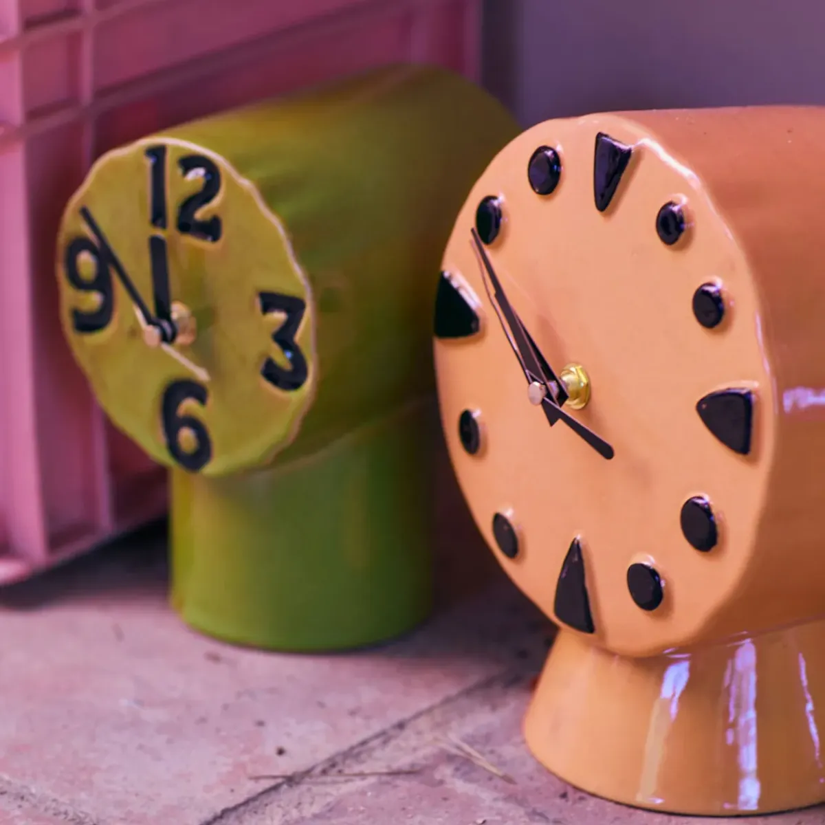 HK Living Horloge Rétro en céramique - h 20,8 cm - Pêche > Horloges