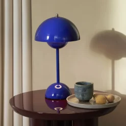 And Tradition Lampe à poser Flowerpot VP9 Sans fil - Bleu cobalt > Lampes De Bureaux