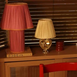 Doing Goods Lampe à poser Myra Silk Fuchsia > Lampes De Table