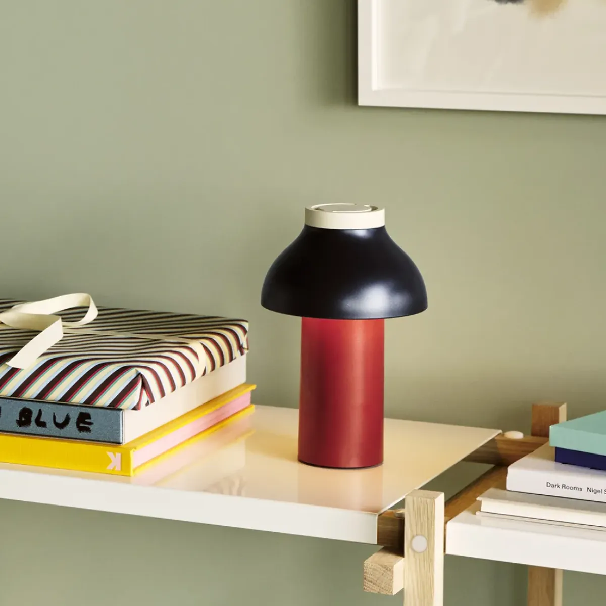 Hay Lampe sans fil PC Portable - Dusty red > Lampes De Table