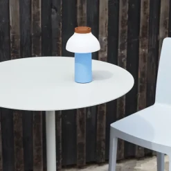 Hay Lampe sans fil PC Portable - Sky blue > Lampes De Table