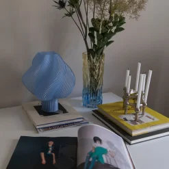 Crème Atelier Lampe Soft Serve - Blueberry Sorbet > Lampes De Table