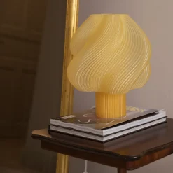Crème Atelier Lampe Soft Serve - Limoncello Sorbet > Lampes De Table