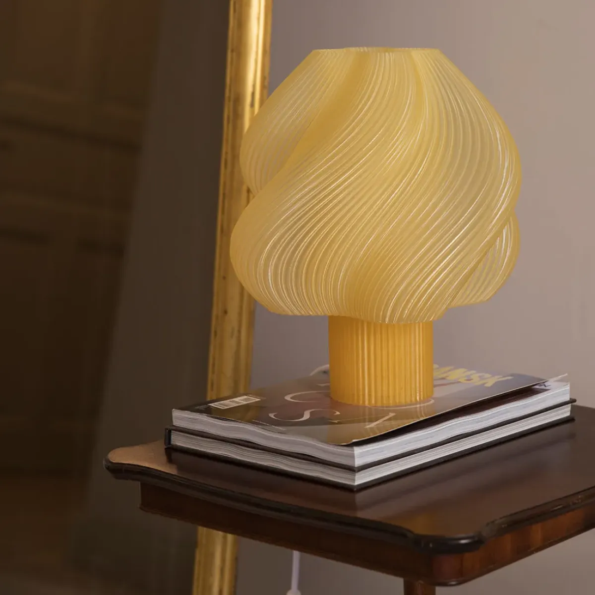 Crème Atelier Lampe Soft Serve - Limoncello Sorbet > Lampes De Table