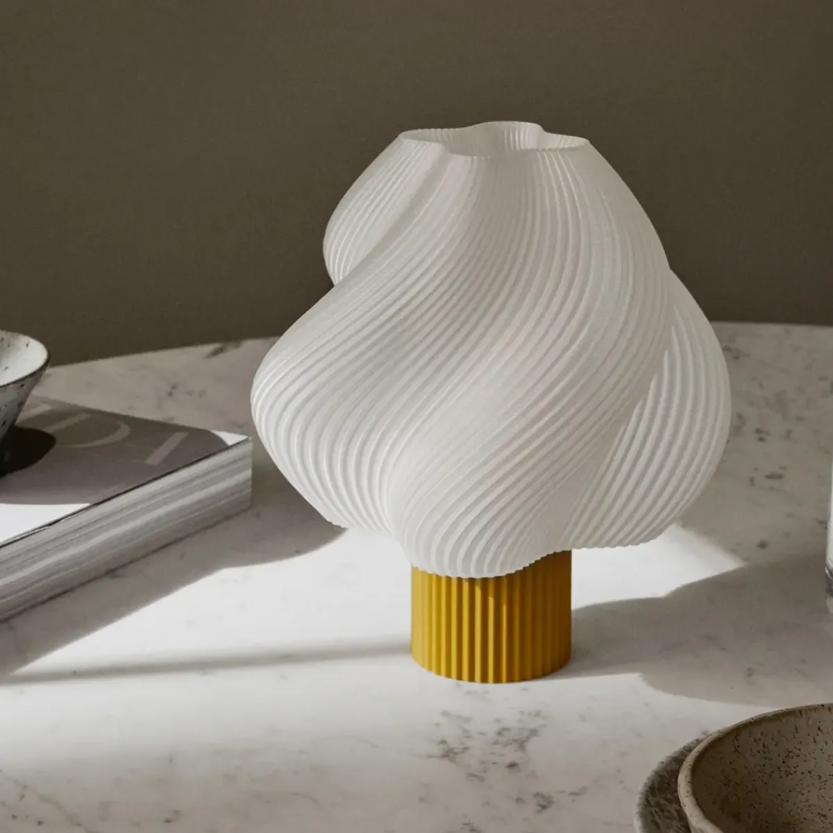 Crème Atelier Lampe Soft Serve Portable - Cloudberry > Lampes De Table