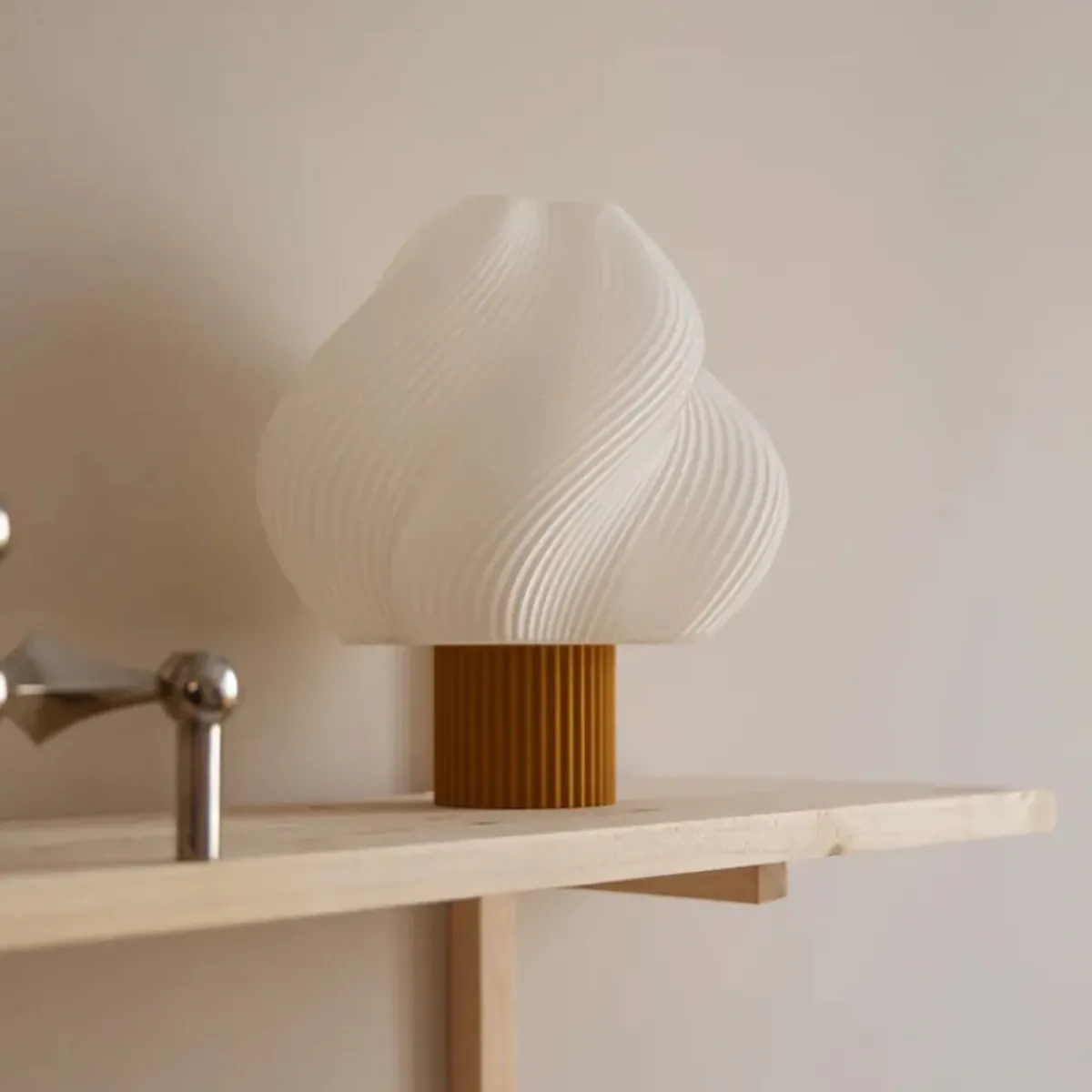 Crème Atelier Lampe Soft Serve Portable - Cloudberry > Lampes De Table