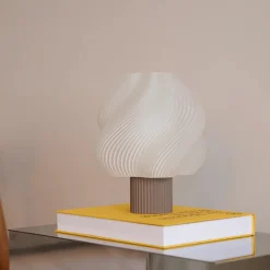 Crème Atelier Lampe Soft Serve Portable - Mocha > Lampes De Table