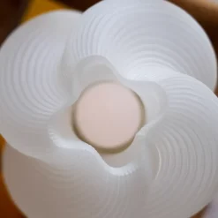 Crème Atelier Lampe Soft Serve - Vanilla Bean > Lampes De Table