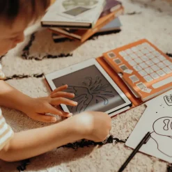 Sélectionné par Fleux Mini Tablette à Dessin Kidydraw 30 Dinosaures > Enfant Loisirs Enfants|Jeux Éducatifs
