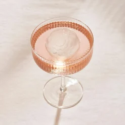Sélectionné par Fleux Moule à glaçon Ice Sphère Pétal > Ustensiles De Cuisine