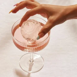 Sélectionné par Fleux Moule à glaçon Ice Sphère Pétal > Ustensiles De Cuisine