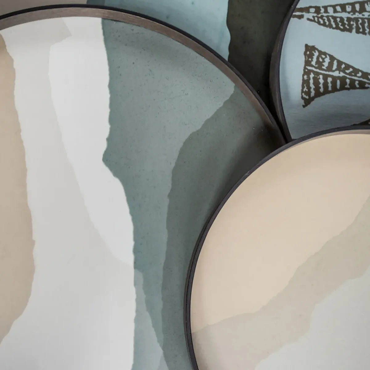Ethnicraft Plateau en verre - Slate Wabi Sabi - Ø 61 cm > Plats & Plateaux
