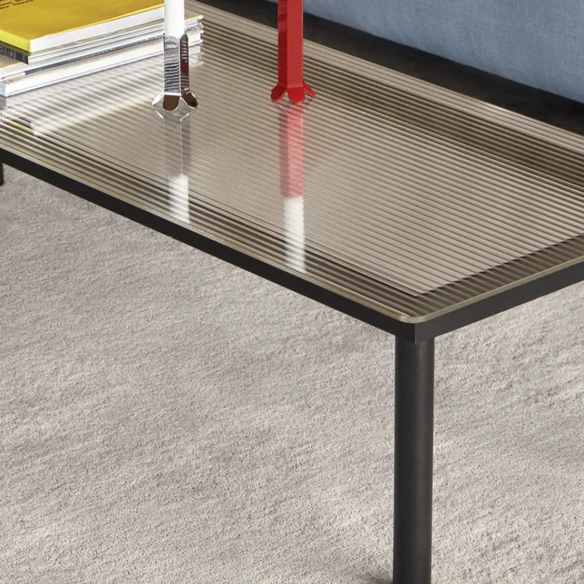 Hay Table basse Kofi Chêne Massif Noir u0026 Verre Clair - l 60 x L 60 x h 36 cm > Tables Basses & D'appoint