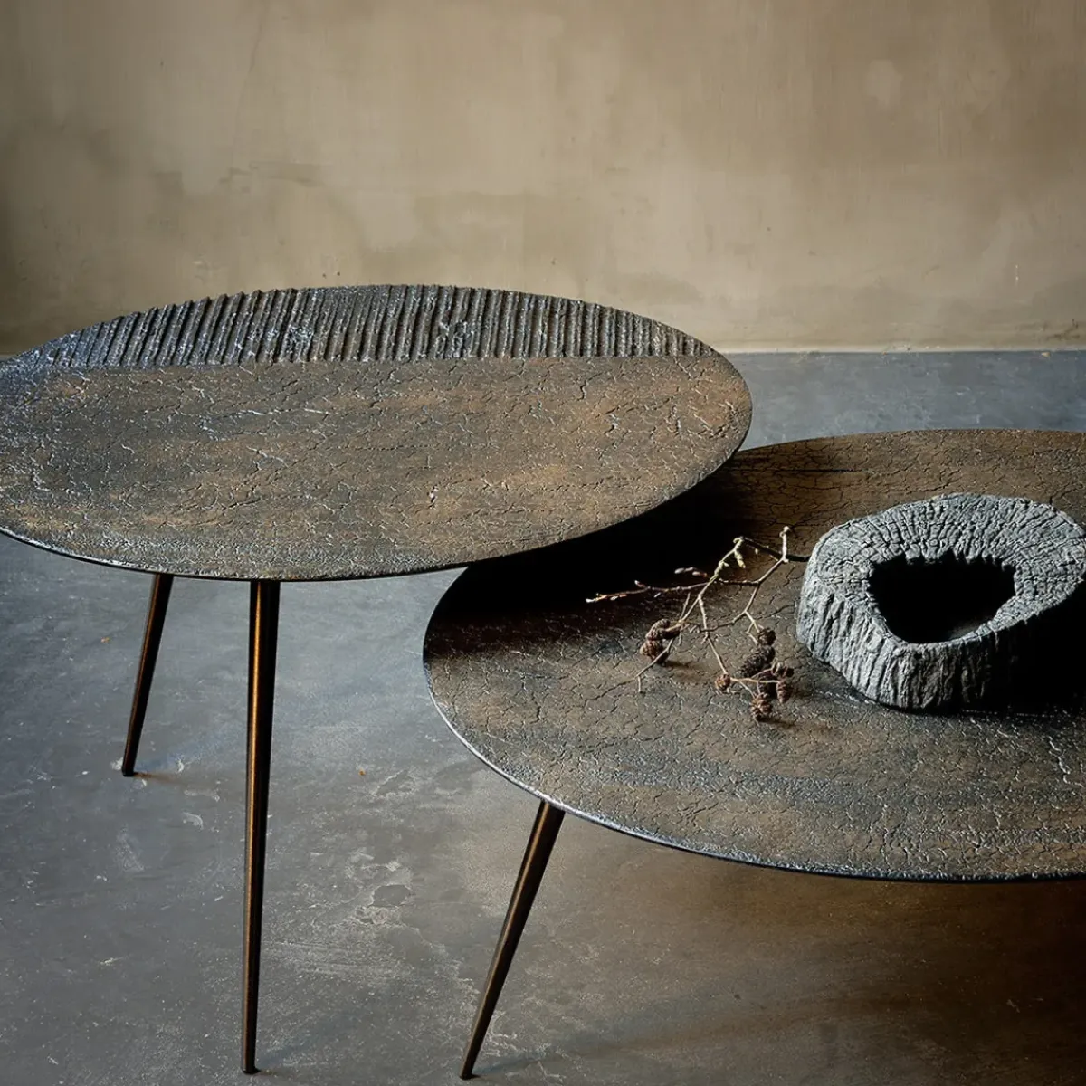 Ethnicraft Table basse Luna - Lava Linear - Whisky - Ø 65 x h 41 cm > Tables Basses & D'appoint
