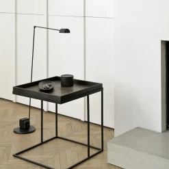 Ethnicraft Table d'appoint Square en métal - Noir > Tables Basses & D'appoint
