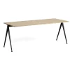 Hay Table Pyramid 01 Base noire u0026 Plateau chêne mat lacqué > Tables|Tables À Manger