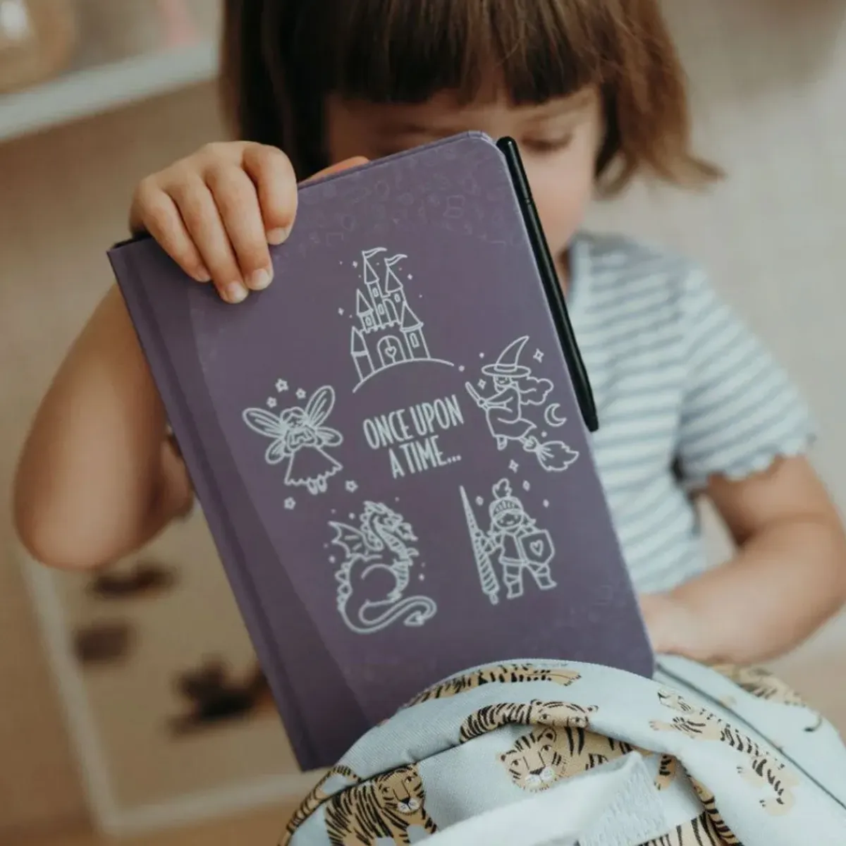 Sélectionné par Fleux Tablette à Dessin Kidydraw Il était une fois > Enfant Loisirs Enfants|Jeux Éducatifs