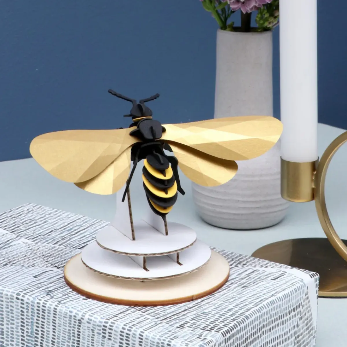 Assembli Trophée Origami Guêpe - Ailes dorées > Enfant Décorations Enfant|Art Mural